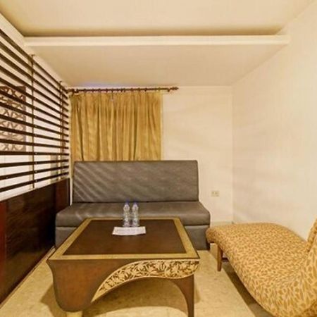 Fabhotel Oakwey Inn - Indiranagar Bangalore Exterior foto